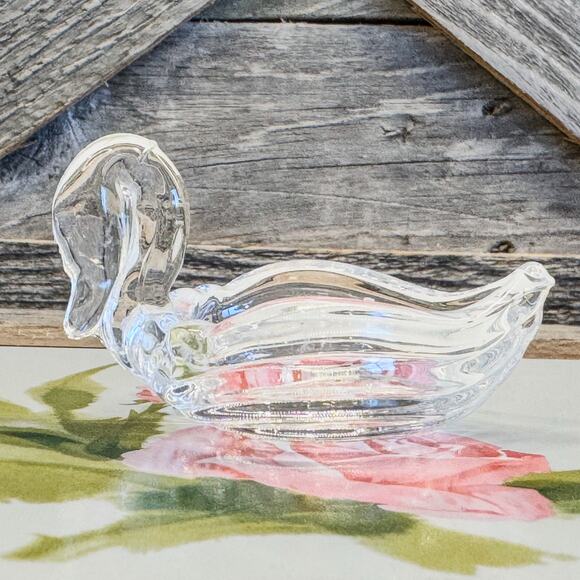 Vintage Glass Heart Shaped Swan, Salt Cellar Open Salt Dish, Trinket Dish - Picture 2 of 7